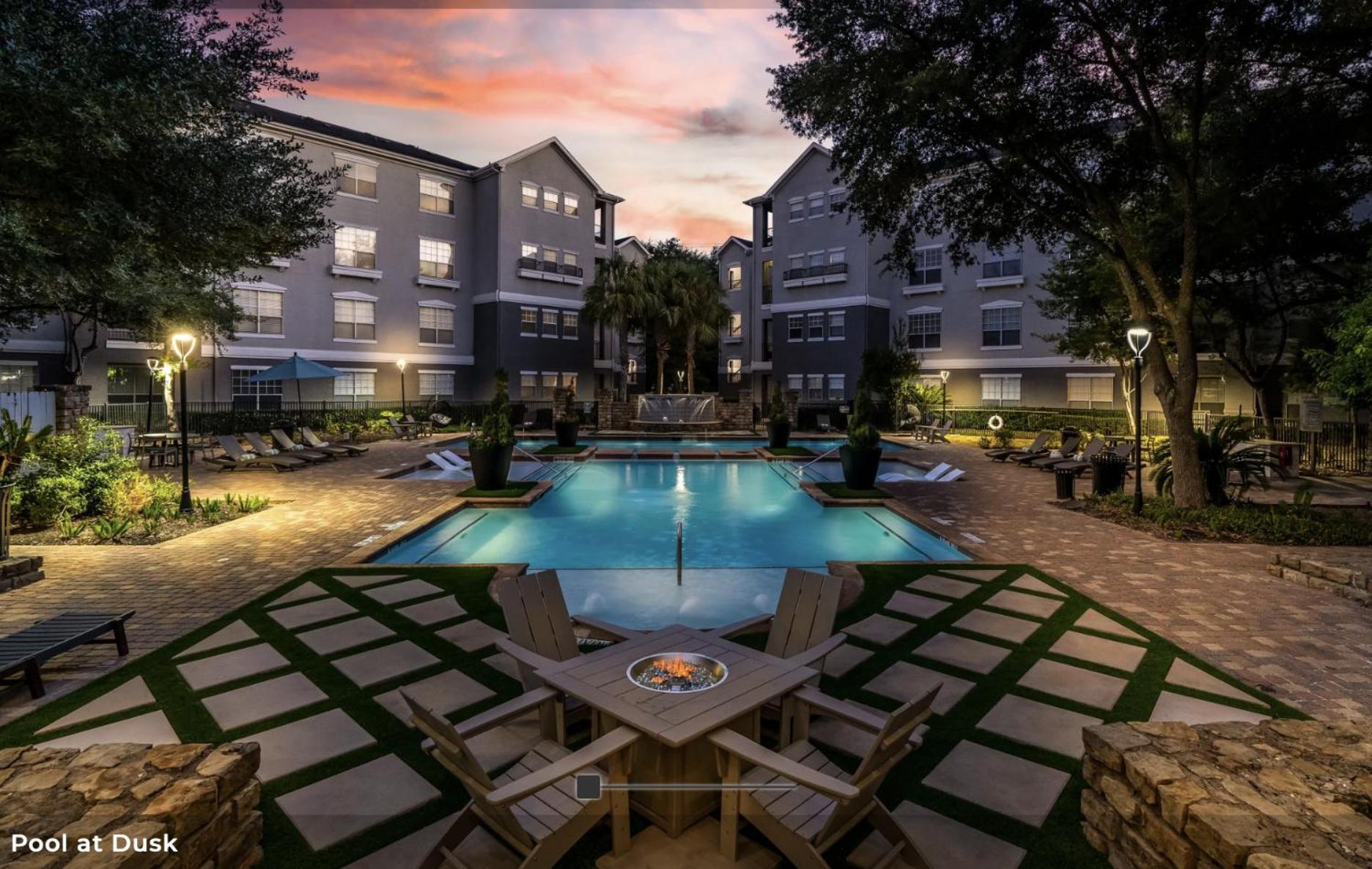 Hidden Gem At Med Center 2Br & 2Ba Apartment Houston Bagian luar foto