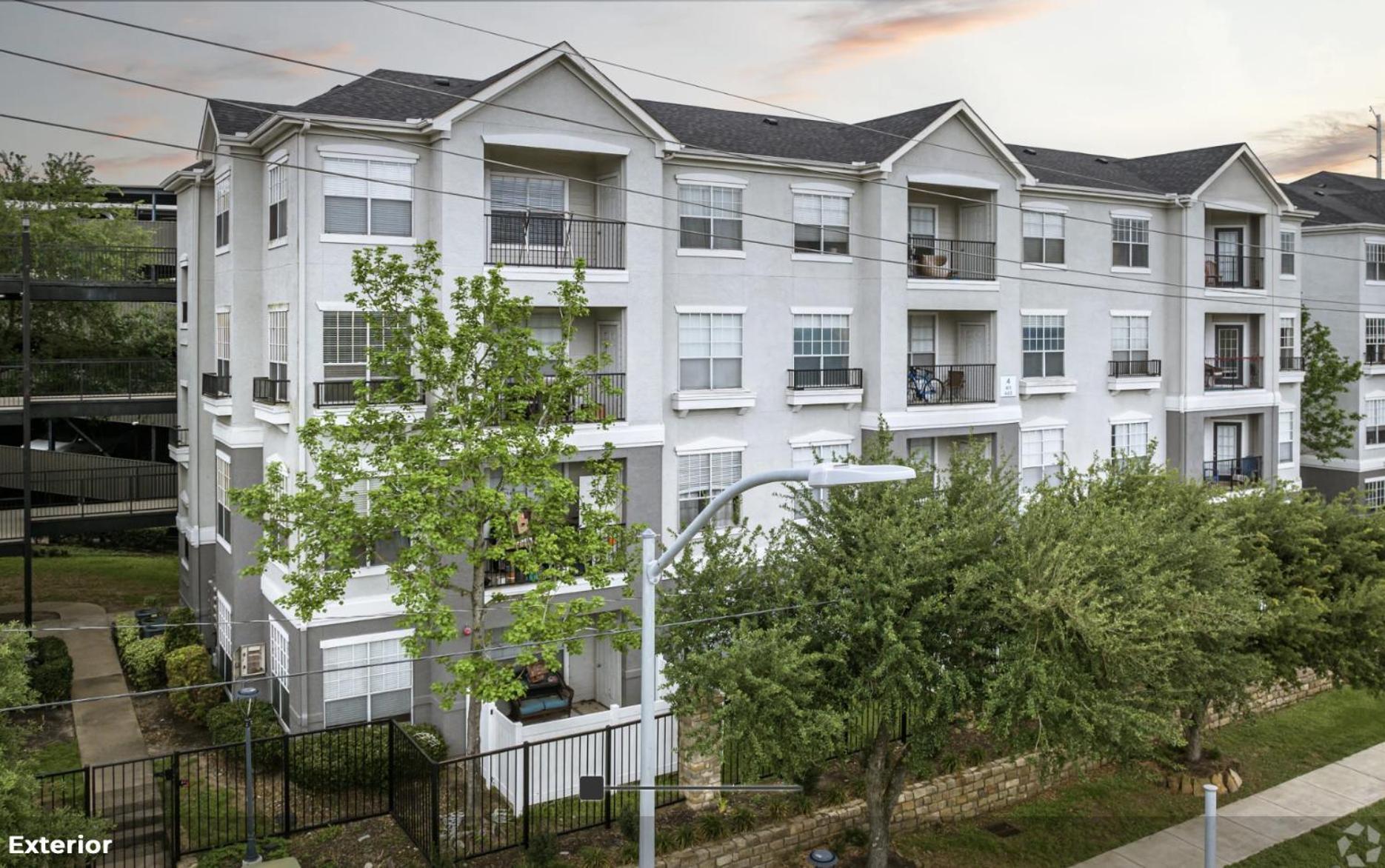 Hidden Gem At Med Center 2Br & 2Ba Apartment Houston Bagian luar foto