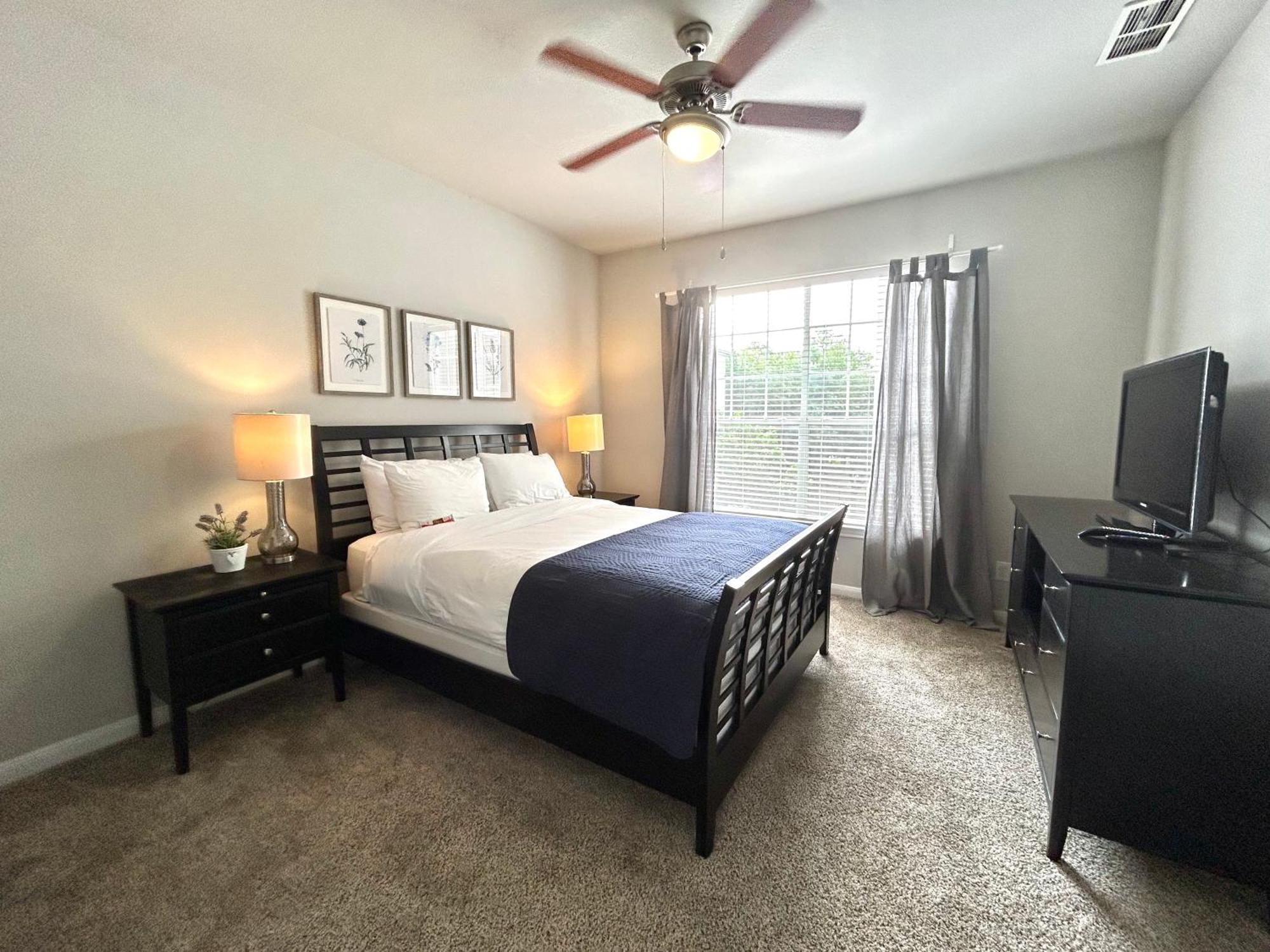 Hidden Gem At Med Center 2Br & 2Ba Apartment Houston Bagian luar foto