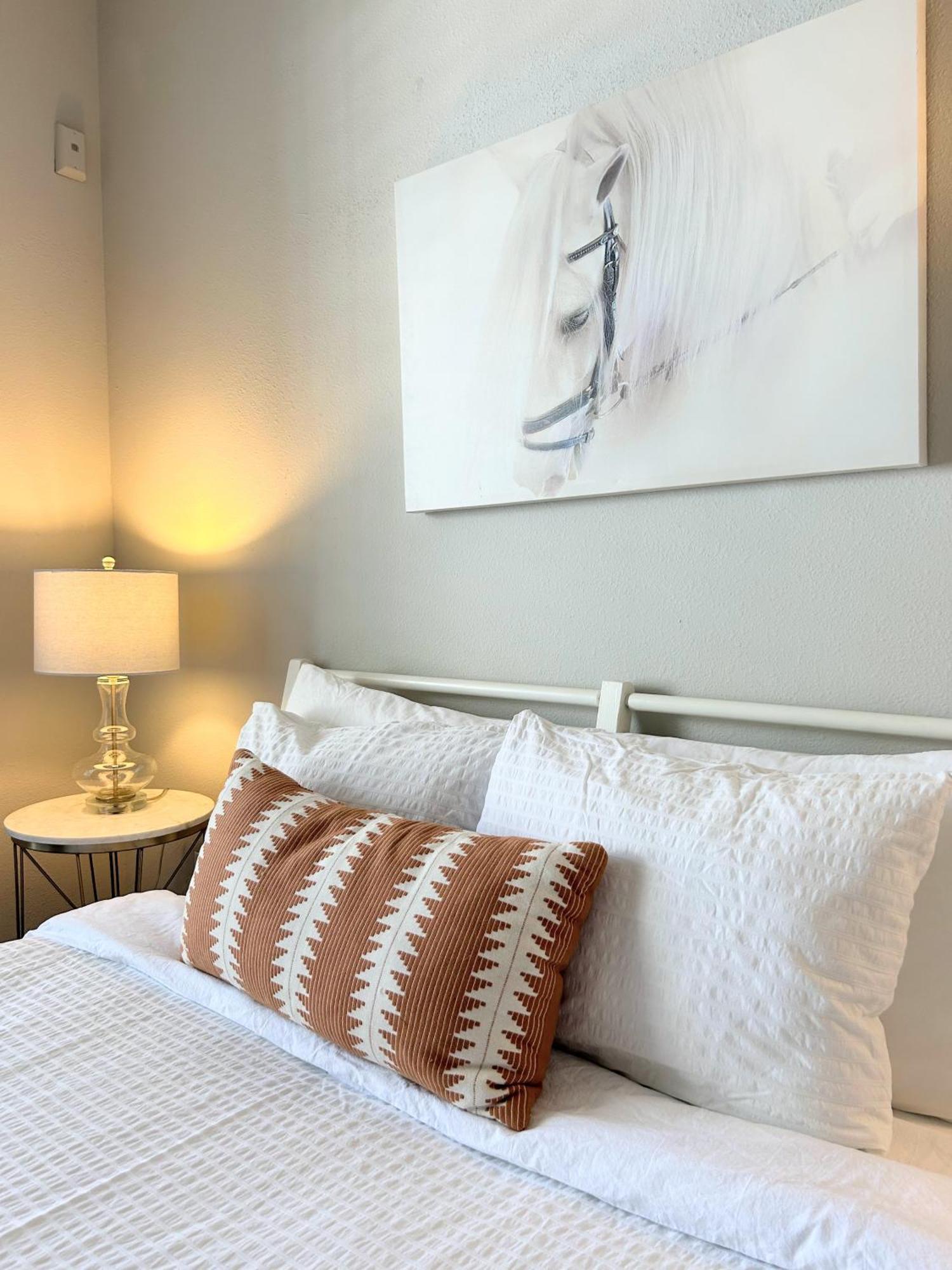 Hidden Gem At Med Center 2Br & 2Ba Apartment Houston Bagian luar foto